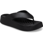 crocs_118b31c6-6eb0-4191-9882-bd04cff969de