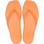 crocs_fb03fec0-5352-4d82-afc4-22c9dc389178